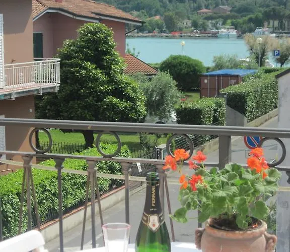 Apart-hotel Pax Fiumaretta di Ameglia