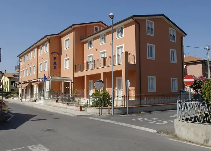 Apart-hotel Pax Fiumaretta di Ameglia