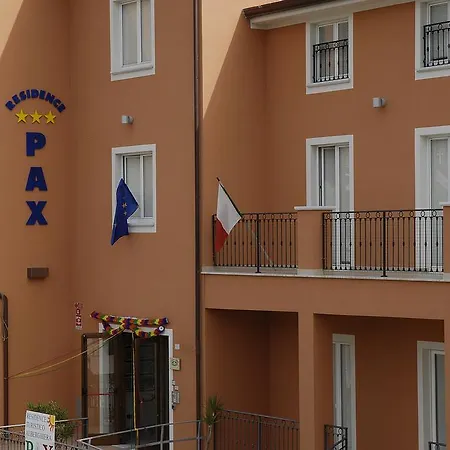 Apartahotel Pax
