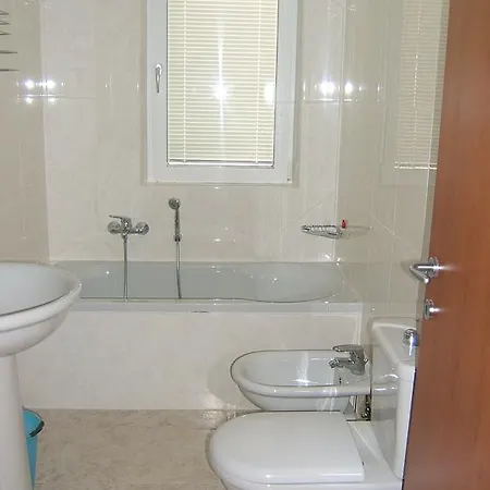 Aparthotel Pax 3*